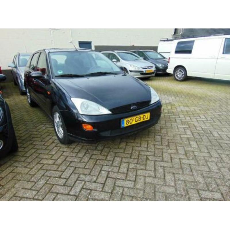 Ford Focus 1.6-16V Trend Automaat APK 02-21 (bj 2000)