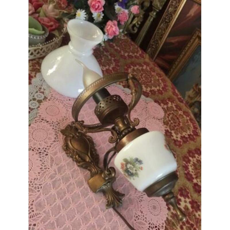 Brocante wandlamp/wand lamp koper, olielamp lampenkap glas