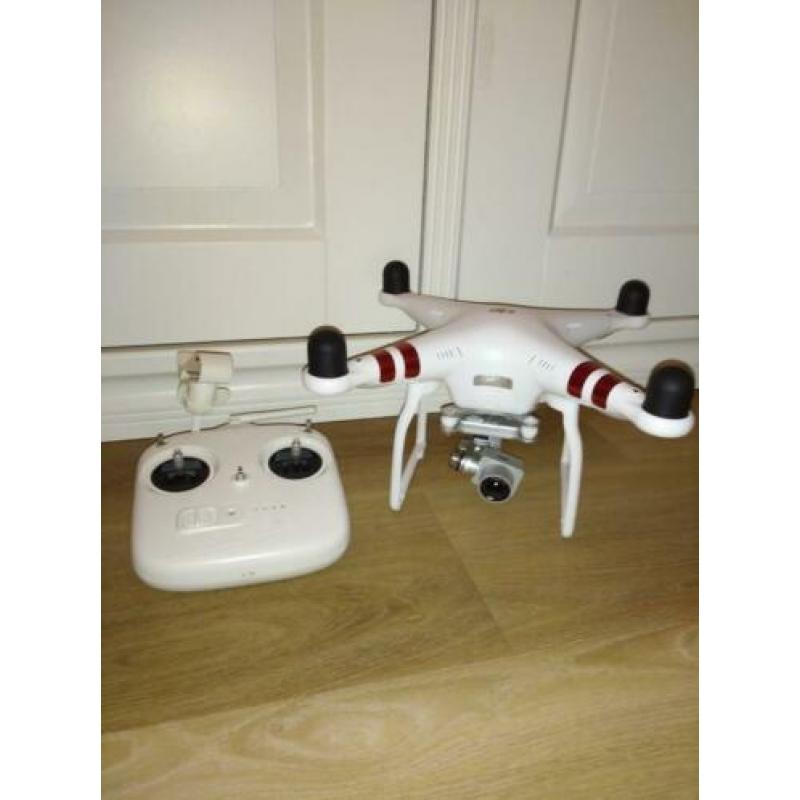 DJI PHANTOM 3 STANDARD DRONE zgan
