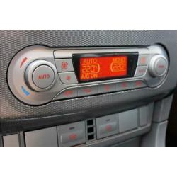 Ford Focus Wagon 1.8 Titanium Flex AIRCO ZUINIG CRUISE CONTR
