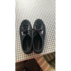 Superga zwart maat 39