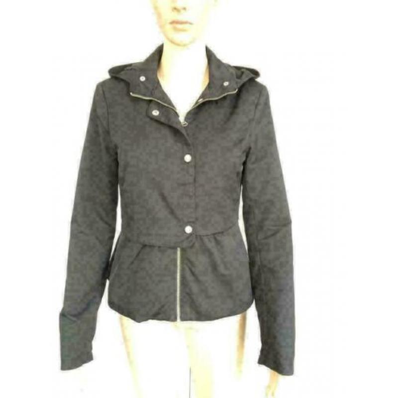 C463 Zara TRF Maat S=36 jas tussenjas winter zwart