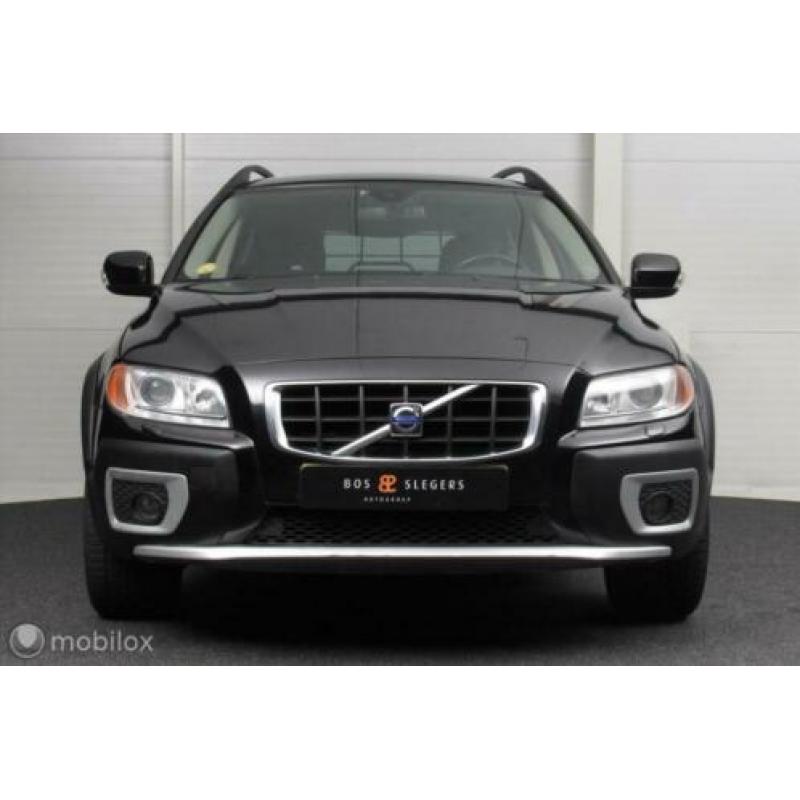 Volvo XC70 - 2.4D D5 136KW AWD AUT Momentum