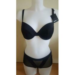 Partij lingerie Hush Hush 258 stuks.