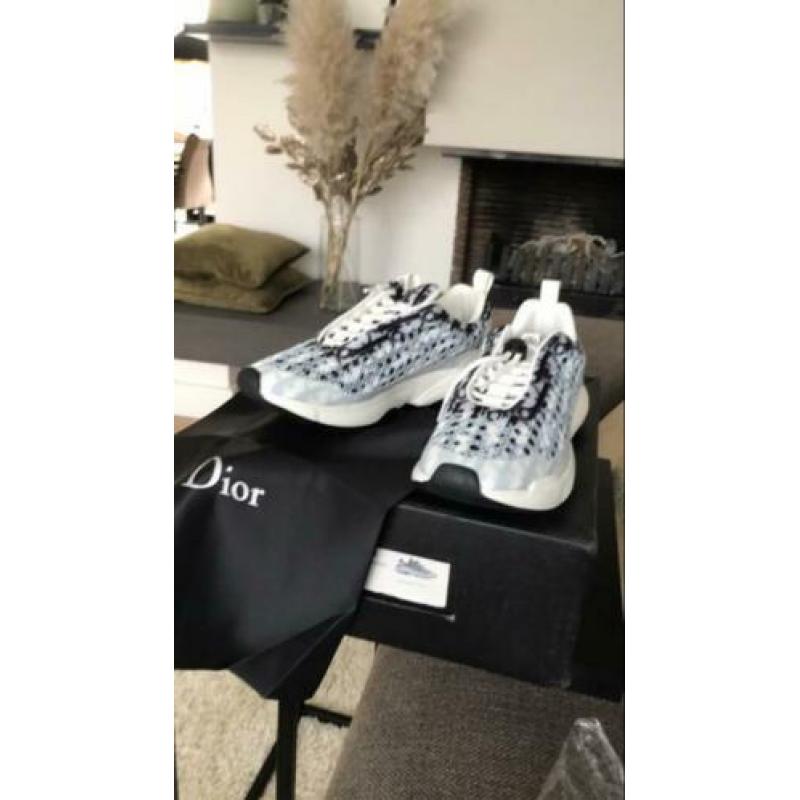 Christian Dior B24 Oblique Sneakers – Zwart/Wit maat 42
