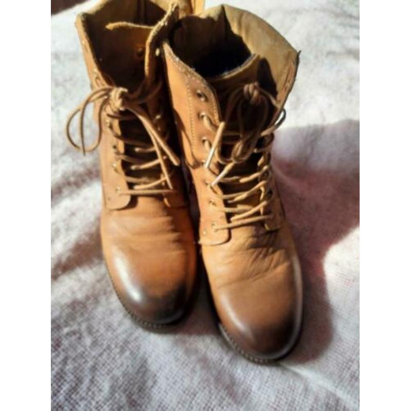 Dockers by Gerli dames veterlaars met rits maat 40