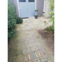 Gratis: cobbelstones en betonklinkers