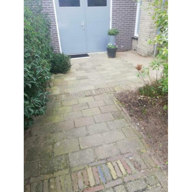 Gratis: cobbelstones en betonklinkers