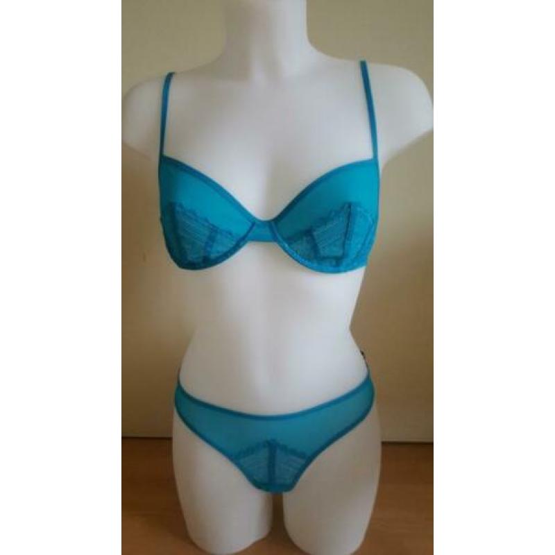 Partij lingerie Hush Hush 258 stuks.