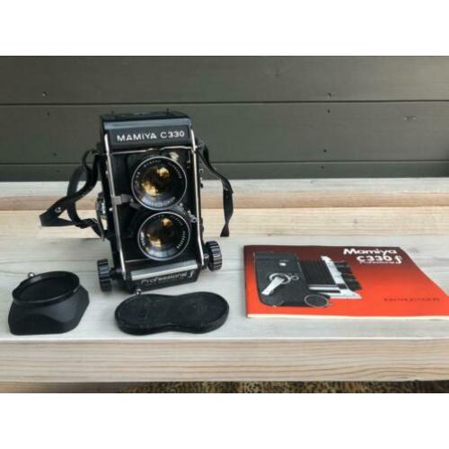Mamiya c330 F professional + 80mm blue dot