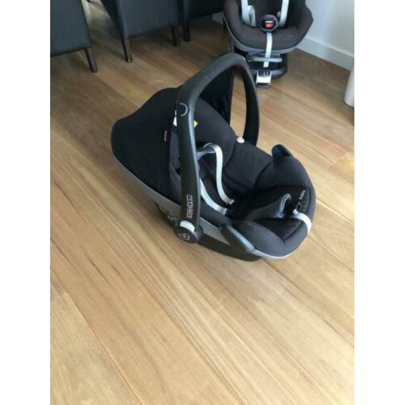 Autostoel Maxi-Cosi Pebble+Maxi Cosi Pearl+ Familifix