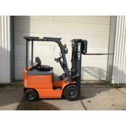 Heli HFB15 Heftruck Elektrisch TRIPLO Freelift Shift