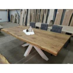 EIKEN Tafels Boomstam Tafel Vergadertafels SHOWROOM OPEN