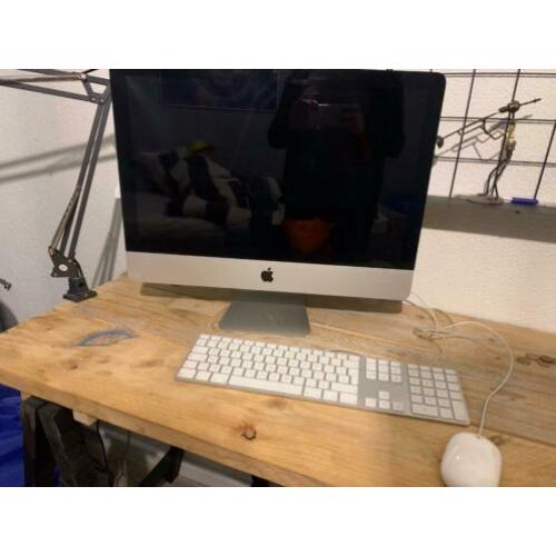 Apple iMac 21.5 inch