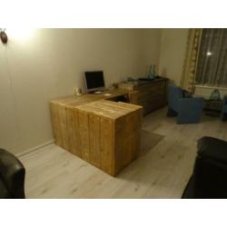 Te koop steigerhouten bureau