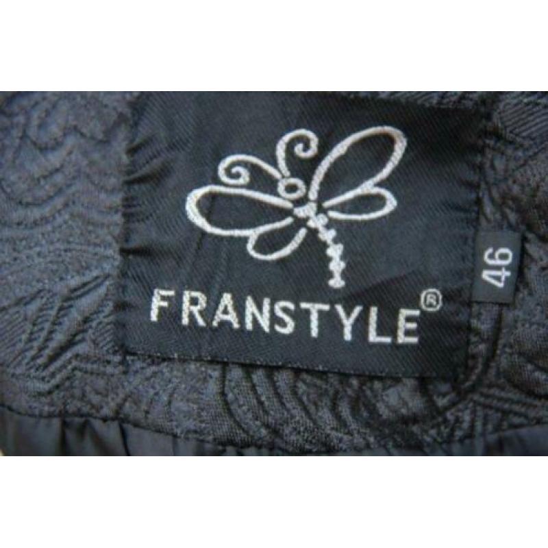 Jas zwart/wit/paars Fransstyle mt 46 Tussenjas