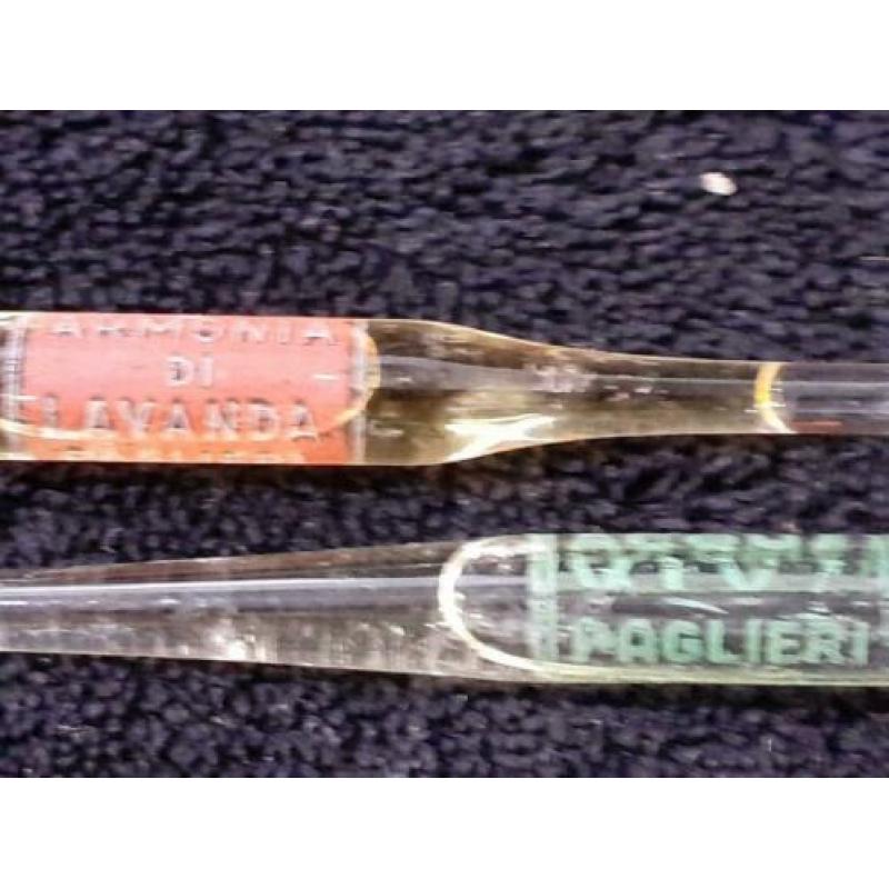2 oude parfum ampullen. Paglieri.