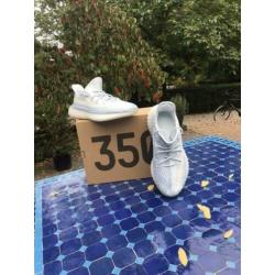 Yeezy cloud White (maat 43,5)