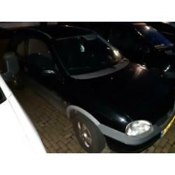 Opel Corsa 1.2 I 16V 3D 1999 Zwart