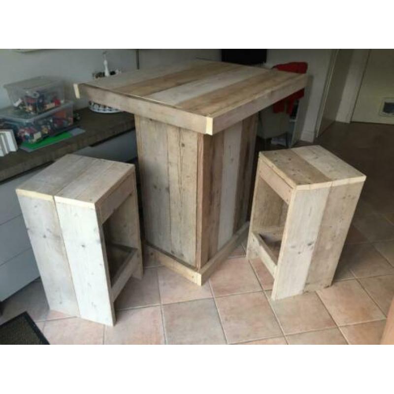 Bartafel van gebruikt steigerhout
