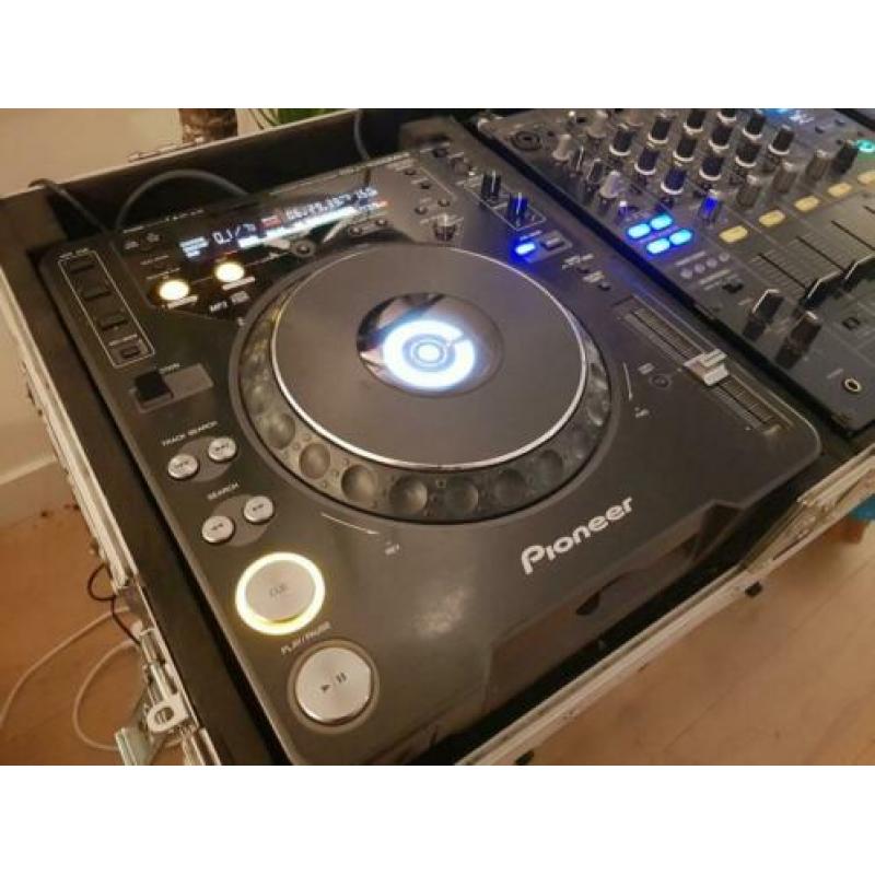 DJ set Pioneer DJM 800 + 2x cdj 1000 mk3 + flightcase