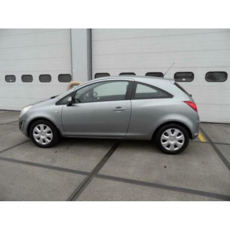 Opel Corsa 1.2 EcoFlex Anniversay Edition LPG 1e eigen Nieuw