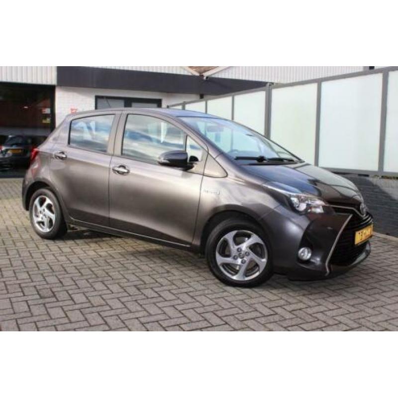 Toyota Yaris 1.5 Hybrid Aspiration Design Pakket 1e Eig Came