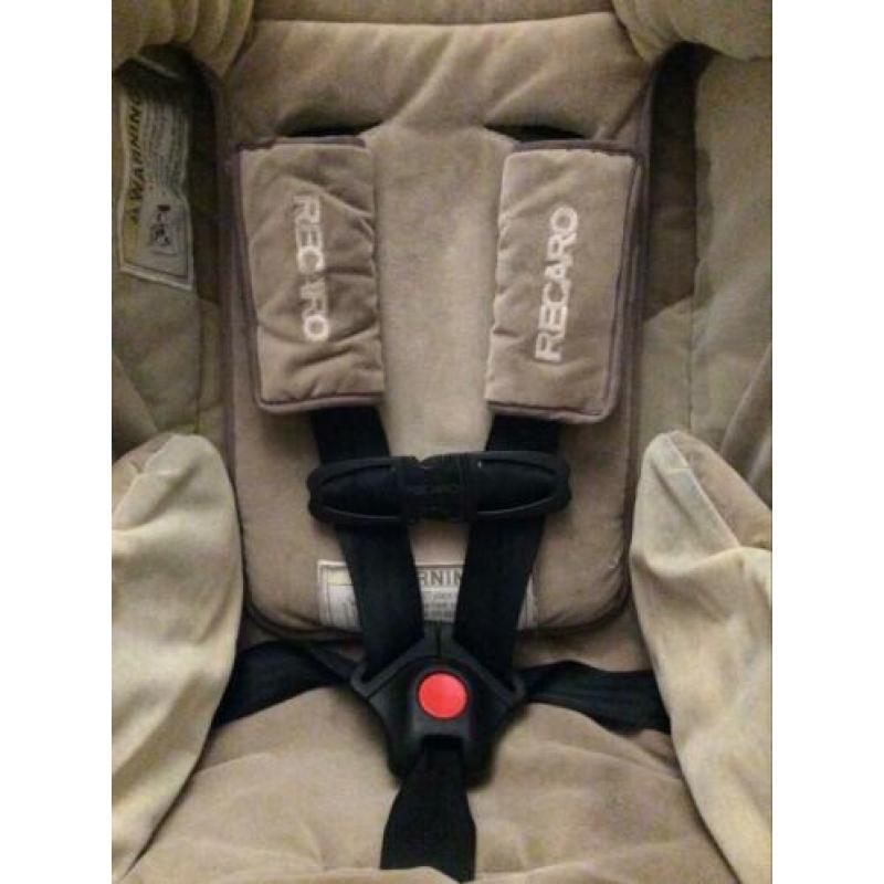 Recaro autostoel super veilig met isofix en top tether haak