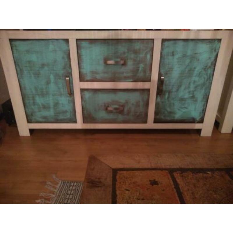 Unieke stijl Dressoir en kast