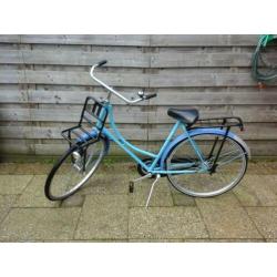 omafiets 28 inch damesfiets rekje