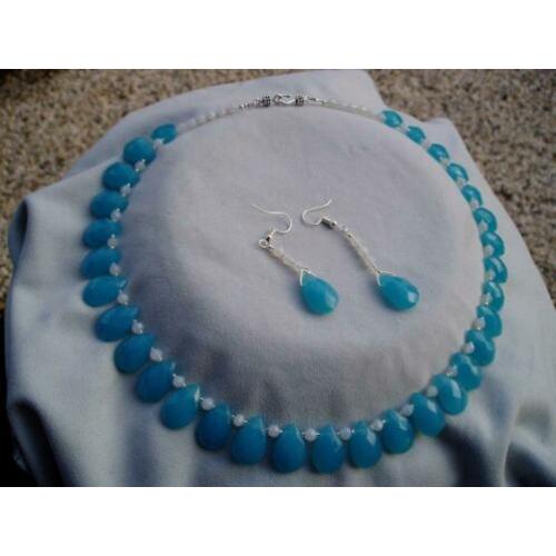 Aqua CHALCEDOON facet met Opalite facet Ketting en Oorbellen
