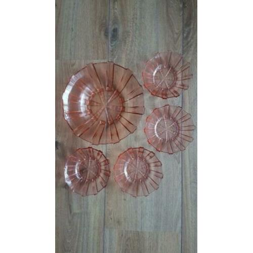 Art Deco set schaal + 4 schaaltjes glas