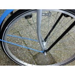 omafiets 28 inch damesfiets rekje