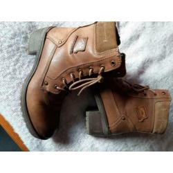 Dockers by Gerli dames veterlaars met rits maat 40