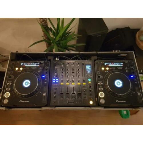 DJ set Pioneer DJM 800 + 2x cdj 1000 mk3 + flightcase