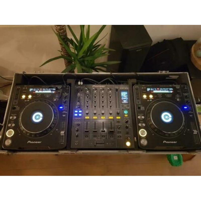 DJ set Pioneer DJM 800 + 2x cdj 1000 mk3 + flightcase