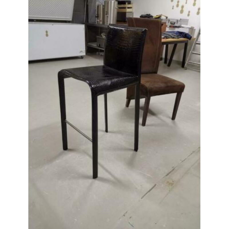 4 stoelen in prima staat!!! Moet snel weg!!!