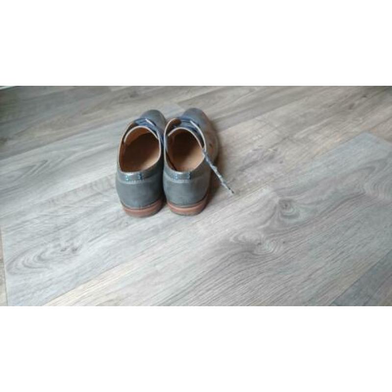 Grijze heren schoenen maat 41