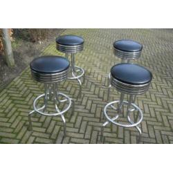 Bel Air 4 barkrukken + bar tafel fifties sixties retro bar