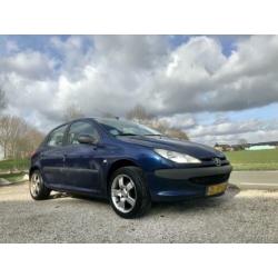 Peugeot 206 1.4 XT, BJ 2000, 5 drs, APK, NAP, Nette Auto
