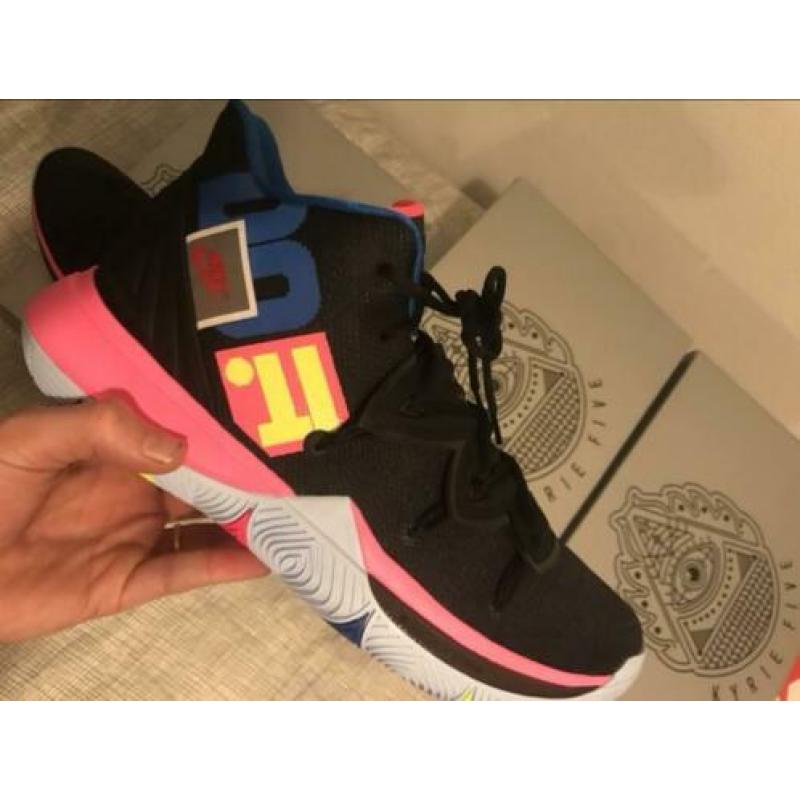 Nike Kyrie 5 (maat 43, 44, 47 & 47,5)