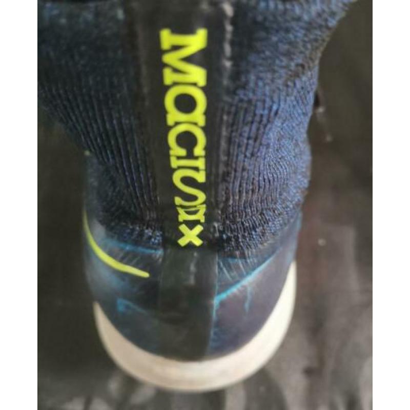 Nike magistax maat 44