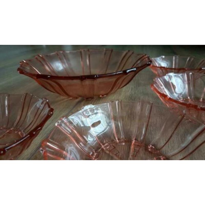 Art Deco set schaal + 4 schaaltjes glas