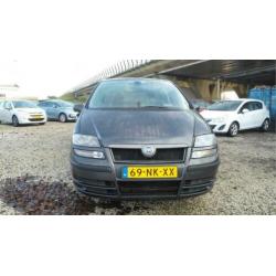 Fiat Ulysse 2.0-16V Emotion (bj 2003)