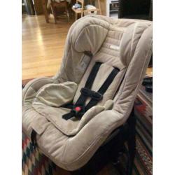 Recaro autostoel super veilig met isofix en top tether haak