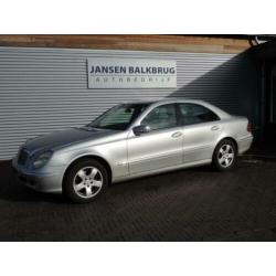 Mercedes-Benz E-Klasse 200 CDI Elegance (bj 2004, automaat)