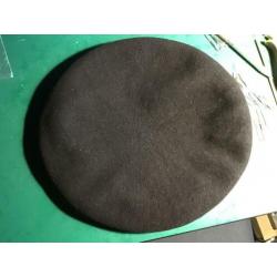 Zwarte Baret van Heutsz Embleem Korea Model