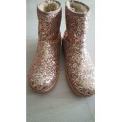 Guess laarsjes nieuw