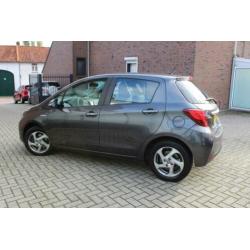 Toyota Yaris 1.5 Hybrid Aspiration Design Pakket 1e Eig Came