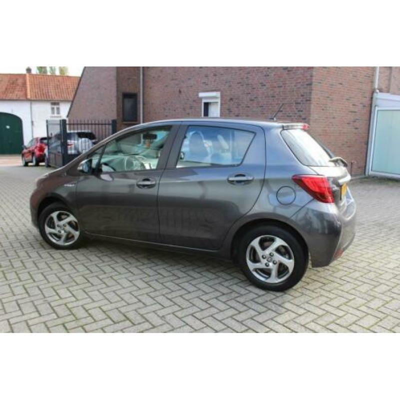 Toyota Yaris 1.5 Hybrid Aspiration Design Pakket 1e Eig Came